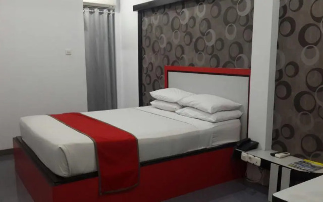 OYO 1318 Hotel Prince Boulevard