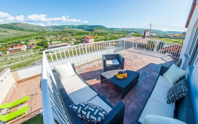Luxury Villa Horizon