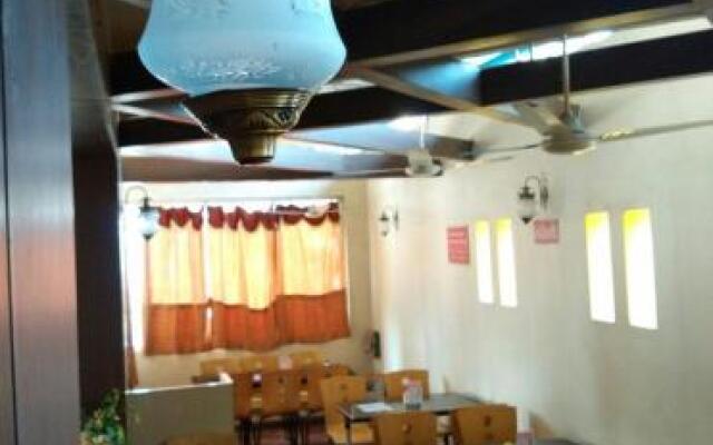 Hotel Anuradha Star Tower