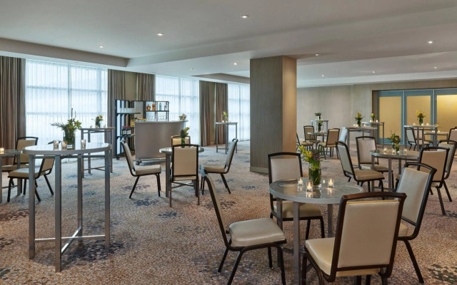 The Westin Detroit Metropolitan Airport