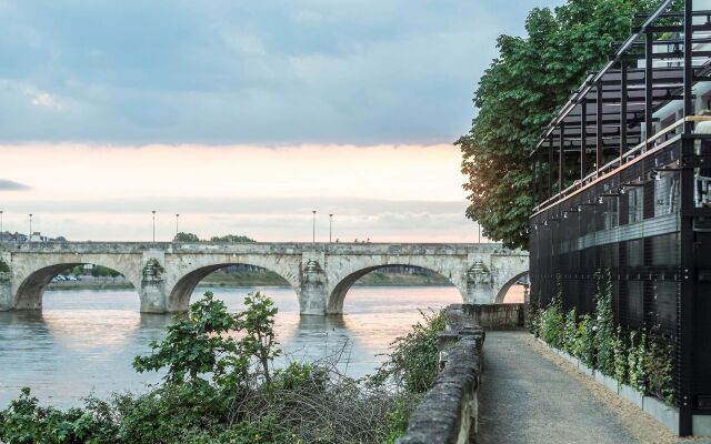 Mercure Bords De Loire Saumur