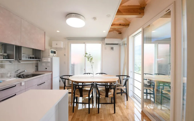 Wakoso Harmonious Light West