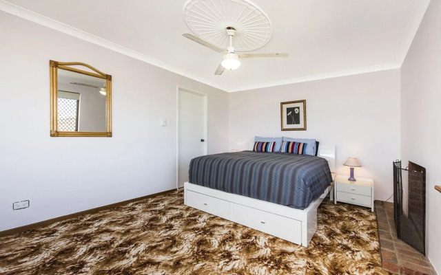 Summer Salt - Stunning View of the Bay