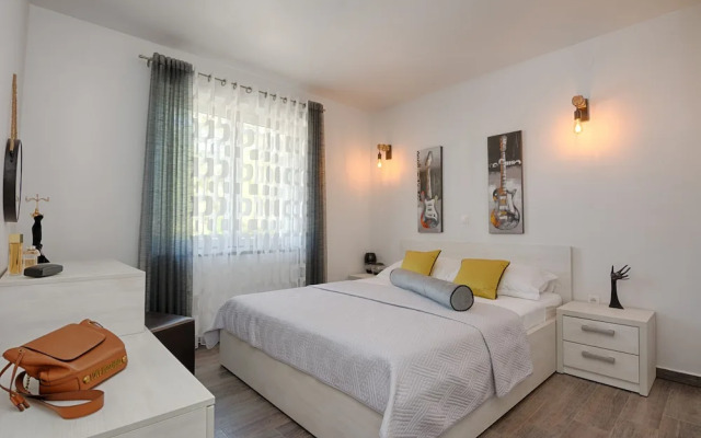 Apartments Bašić