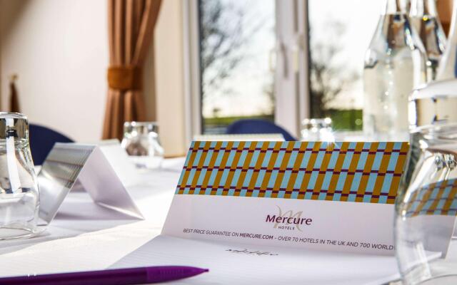 Mercure Leeds Parkway Hotel