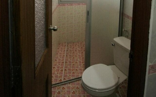 Rose Garden Hotel