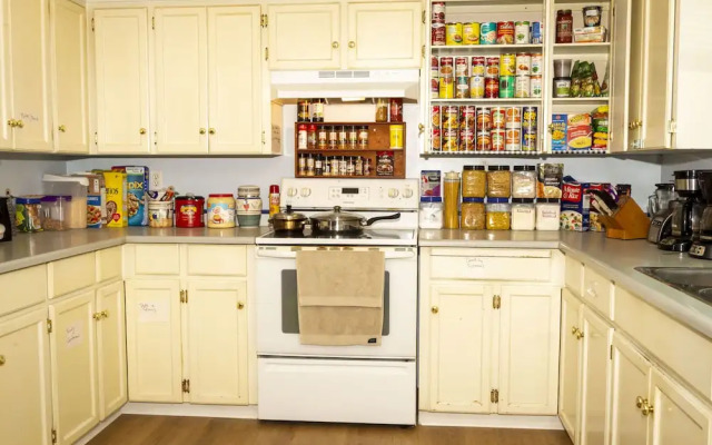 Anita's Bed & Breakfast