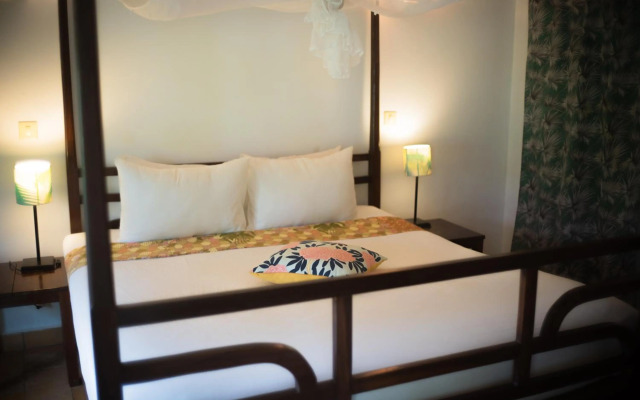 Sambor Village Hotel
