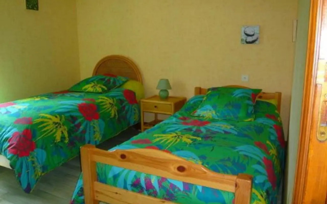 Gîte Sury-en-Vaux, 3 pièces, 4 personnes - FR-1-586-3