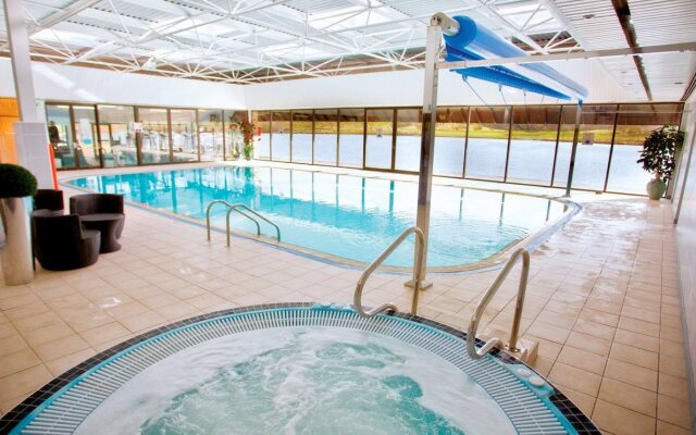Waterton Park Hotel