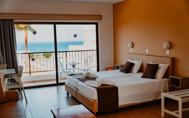 Penelope Beach Hotel Apts