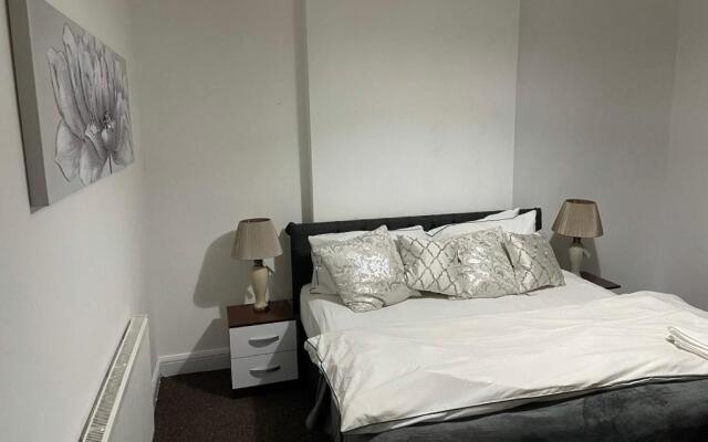 Karen-K Holiday Home