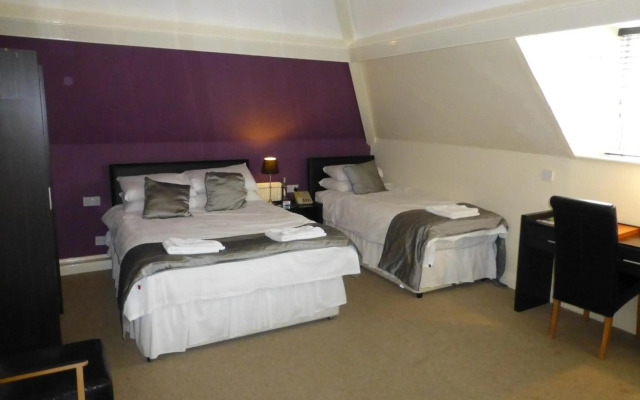 Maes Manor Hotel