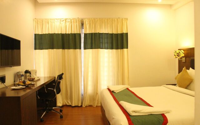 NK Grand Park Hotel