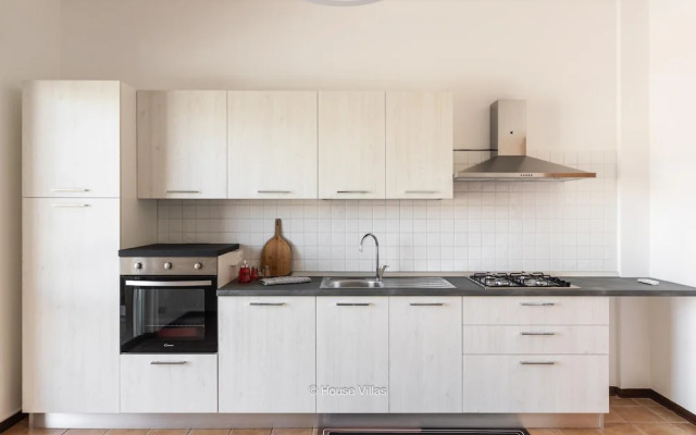 Iris Apartment in Noto