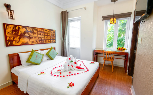 Amigo Hotel