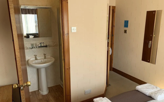 Lyndon Guest House