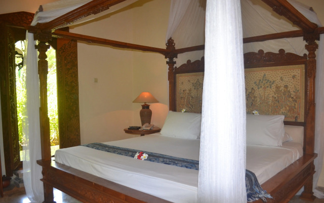 Matahari Beach Resort & Spa