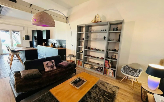 L Atelier du Centre Cath Drale