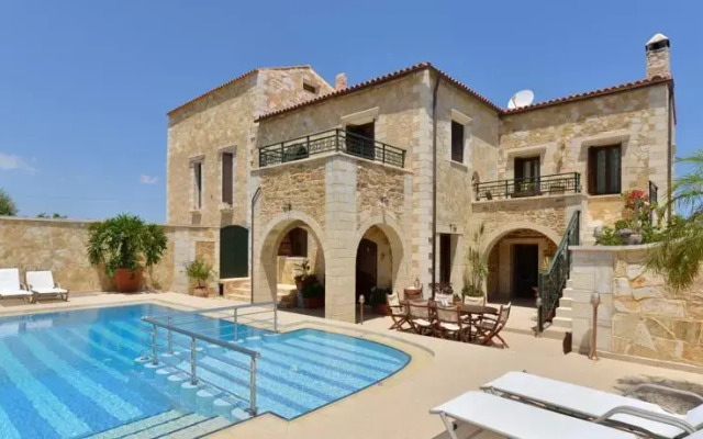 Lefteris Villas