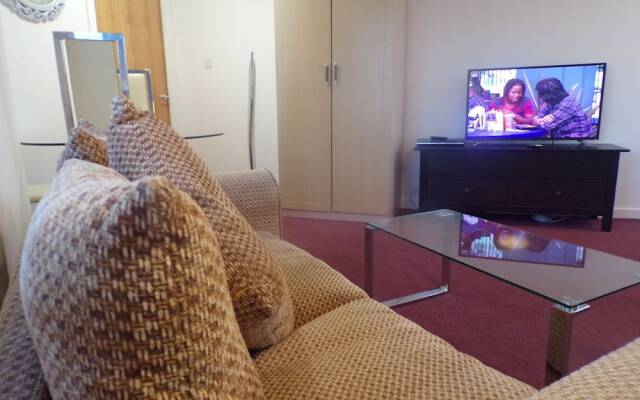 Studio Penthouse - City Centre Suites