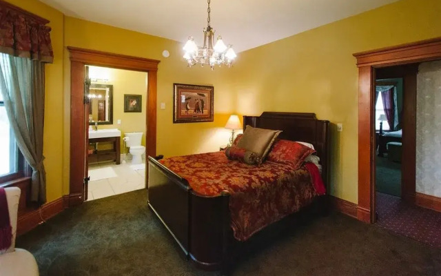 Waller House Inn