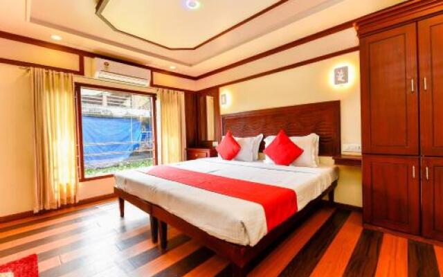 OYO 23227 Alleppey Eco Houseboat 3 Bhk