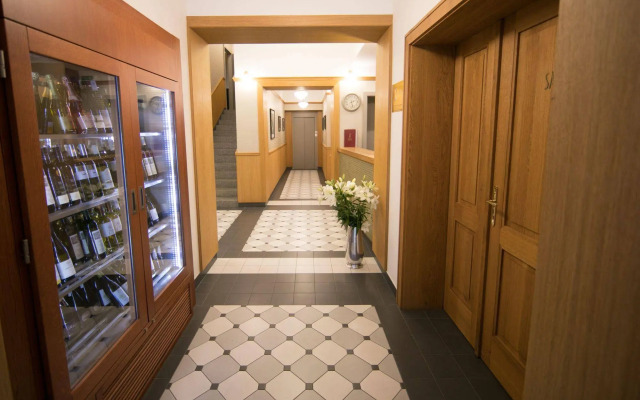 Hotel Golfi