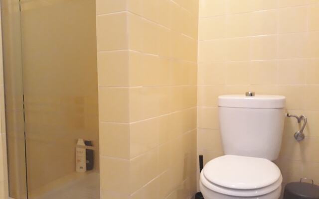 Bonito Apartamento en Alameda Hab.101