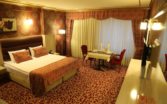 Savona Otel