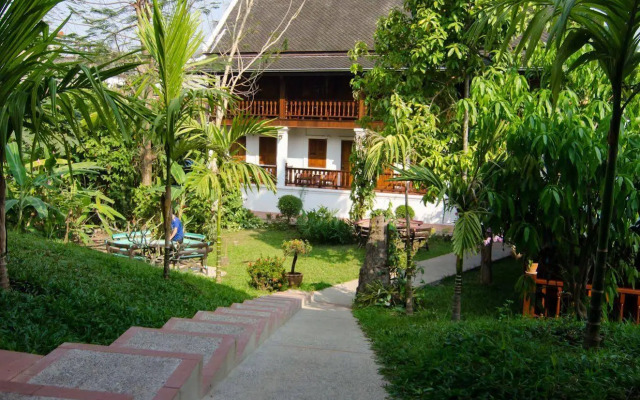 Villa Chitdara Hotel