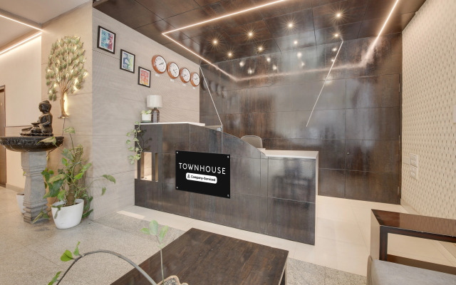 Super Townhouse HBR Layout