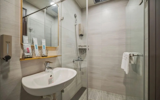 Fun Stay Inn Chengdu