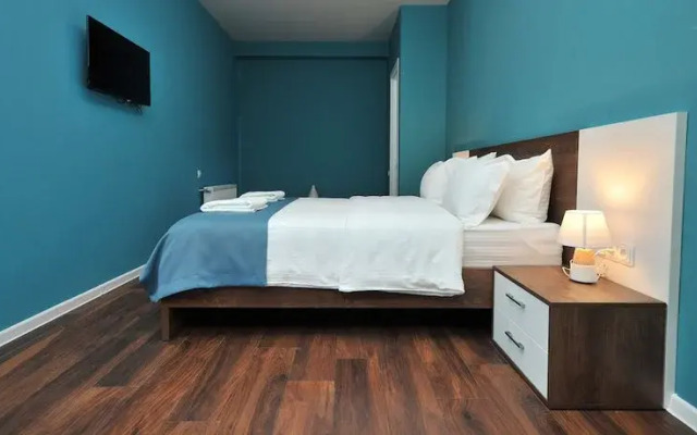 Cosmos Cuisine Guest House