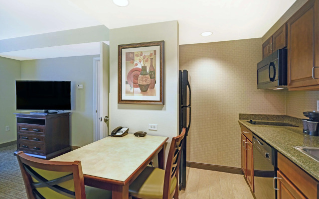 Homewood Suites by Hilton Denver International Airport