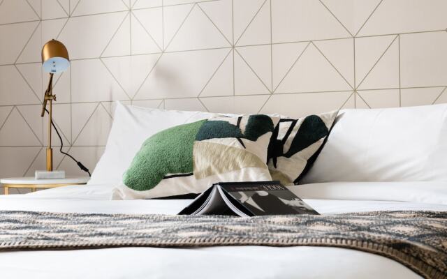 The Saint Pancras Retreat - Modern & Central 2bdr Apartment
