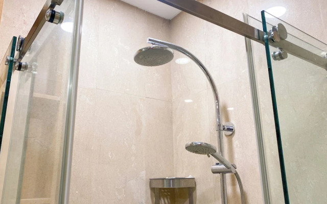 Nice And Restful 2Br At Sudirman Suites Apartment