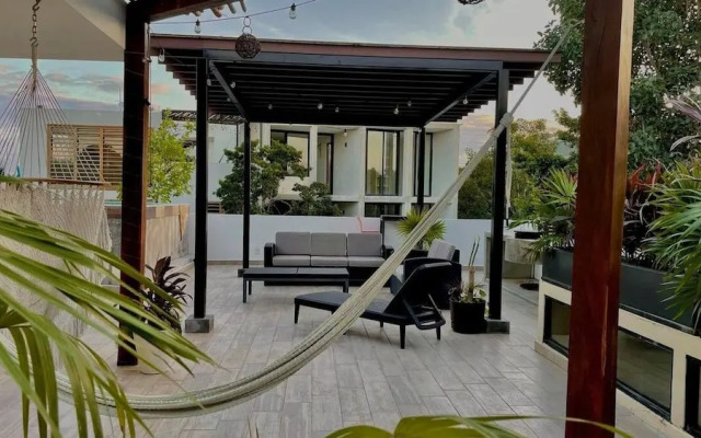 Room in Apartment - Spacious Great Located Amazing Terrace