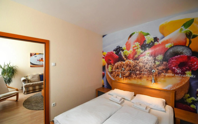 Imola Udvarhaz Hotel