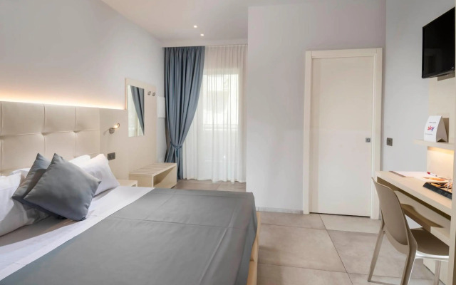 Primrose Residence Hotel