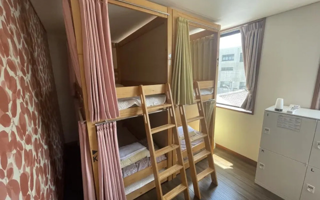 Guesthouse ZINK - Hostel