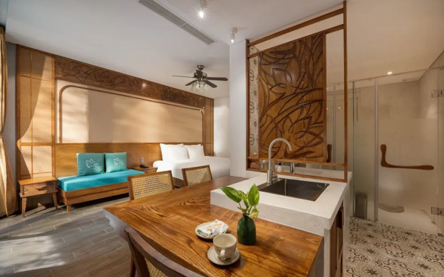 Vernalhome Boutique Danang Hotel