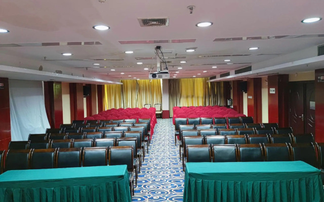 Bama Shouxiang International Hotel