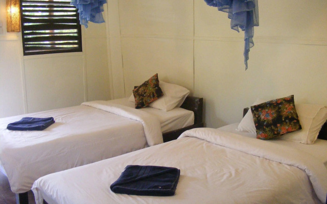 Mook Lanta Eco Resort