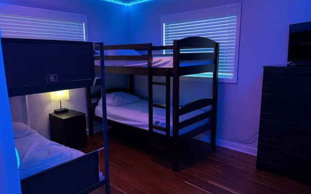 Fun Pool Relax16miles Bushgarden