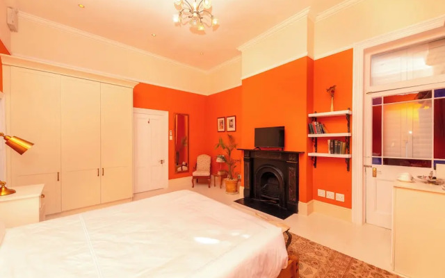 Amina Boutique Hotel