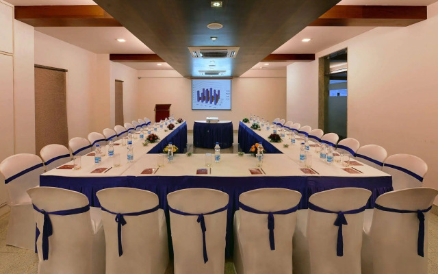 Dwarikadish Lords Eco Inn Dwarika