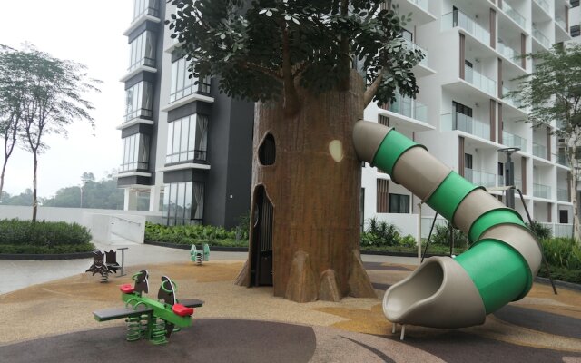 Golden Shine Homestay at Midhills Genting