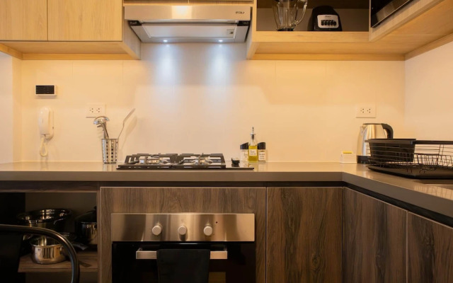 w Peaceful 1BR w/ Perfect Balcony in Miraflores