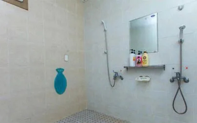 Padam Padam Guesthouse - Hostel